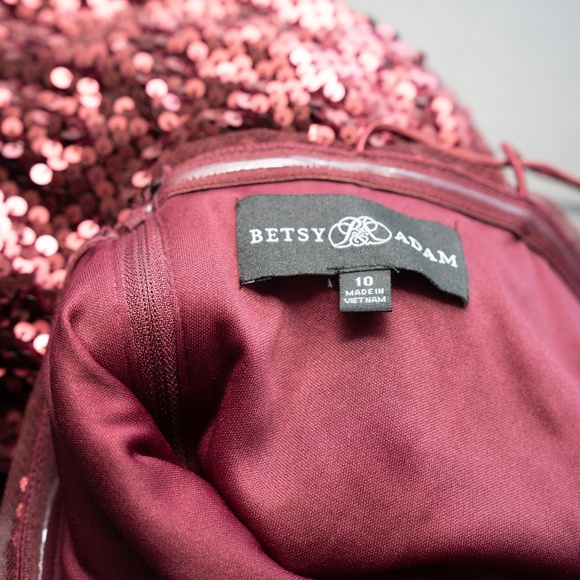Betsy & Adam One Shoulder Burgundy Sequin Cocktail Dress - Picture 10 of 10